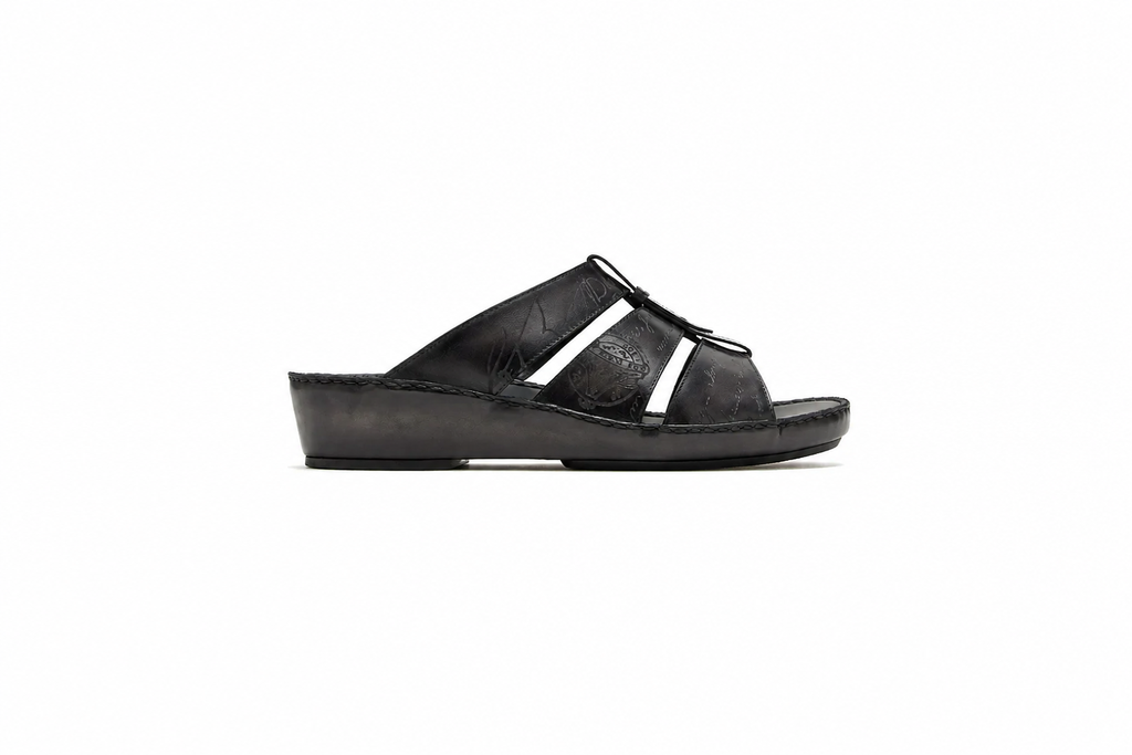 Dubai sandals